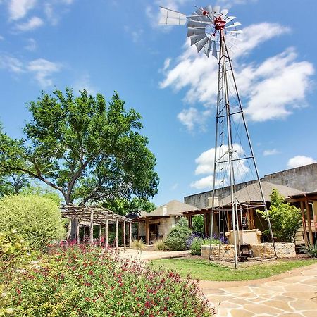 Wine Country Cottages On Main Fredericksburg Exterior foto