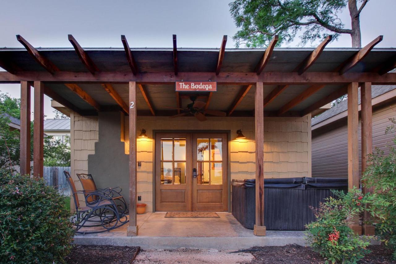 Wine Country Cottages On Main Fredericksburg Habitación foto